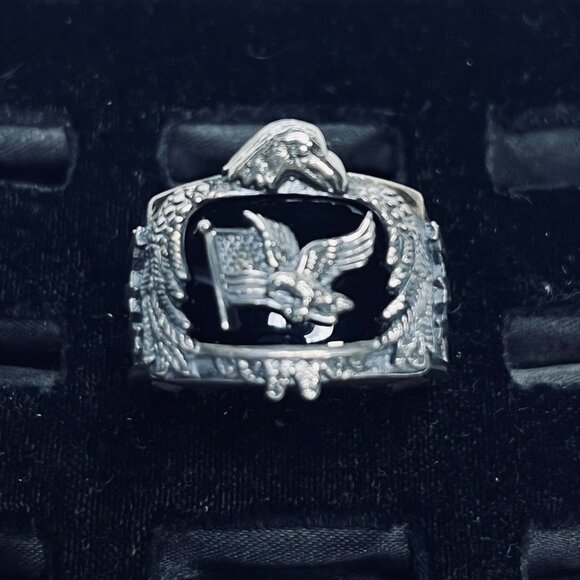 Vintage BGE Sterling Silver God Bless America Men's Patriotic Eagle Ring (R413) - Picture 1 of 8